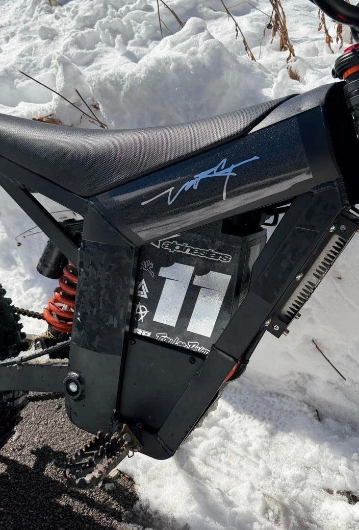 STARK VARG Sticker for Tuttio, yozma Logo (TWO PACK)